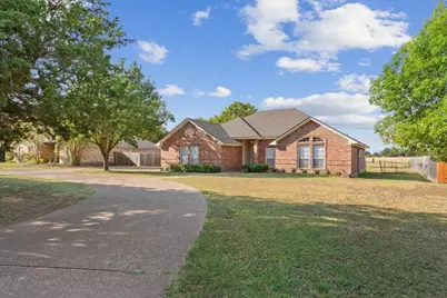 708 N Old Robinson Road, Robinson, TX 76706 - Photo 3