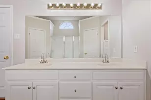 708 N Old Robinson Rd, Robinson, TX 76706 - Photo 17