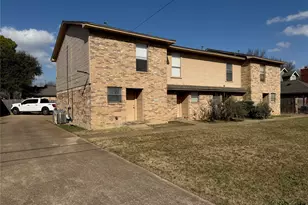 422 W 4th St, Kennedale, TX 76060 - Photo 1