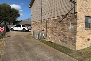 422 W 4th St, Kennedale, TX 76060 - Photo 3