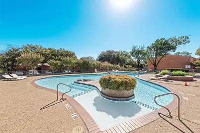 520 E Avenue J #C, Grand Prairie, TX 75050 - Photo 11