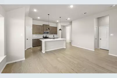 541 Waterford Park Boulevard, Weatherford, TX 76087 - Photo 7