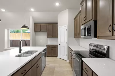 541 Waterford Park Boulevard, Weatherford, TX 76087 - Photo 7