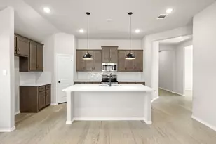 541 Waterford Pk Blvd, Weatherford, TX 76087 - Photo 5