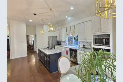 2904 Branch Hollow Circle, Flower Mound, TX 75028 - Photo 11