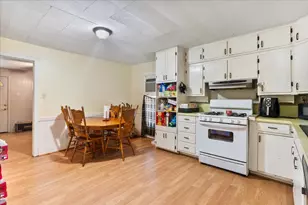 316 Ritchey St, Gainesville, TX 76240 - Photo 9