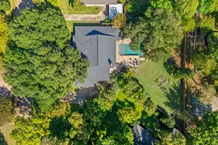 10710 Morning Glory Dr, Dallas, TX 75229 - Photo 29