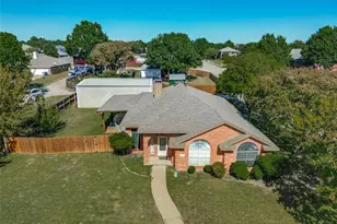 2011 Cori Pl, Sachse, TX 75048 - Photo 1