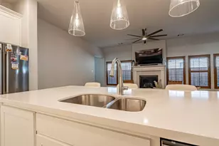 2113 Winding Crk Cir, Fort Worth, TX 76008 - Photo 17