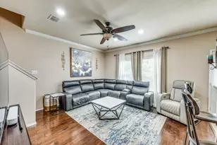 8924 Holliday Ln, Aubrey, TX 76227 - Photo 5