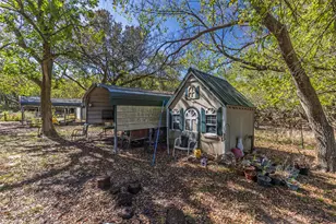 962 Hwy 50, Ladonia, TX 75449 - Photo 31