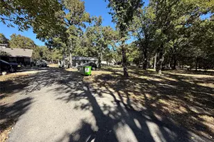 32894 Co Rd 2142, Kemp, TX 75143 - Photo 17