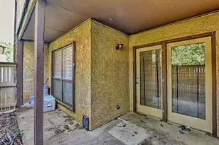 1906 Emerald Pl, Arlington, TX 76011 - Photo 21