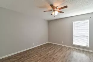 1906 Emerald Pl, Arlington, TX 76011 - Photo 15