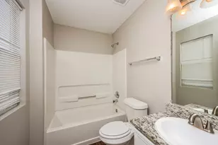 9628 Michelle Dr, Dallas, TX 75217 - Photo 13