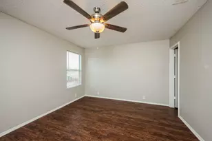 9628 Michelle Dr, Dallas, TX 75217 - Photo 11