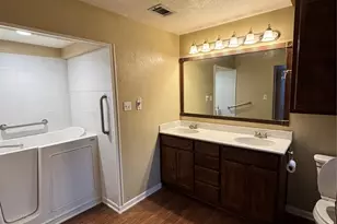 207 W Alabama Ave, Midlothian, TX 76065 - Photo 7