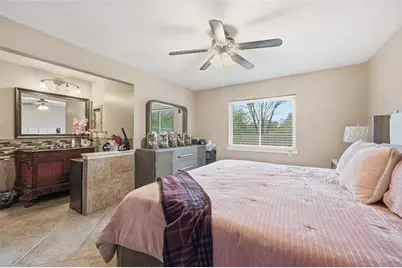 7728 Portman Avenue, Fort Worth, TX 76112 - Photo 9