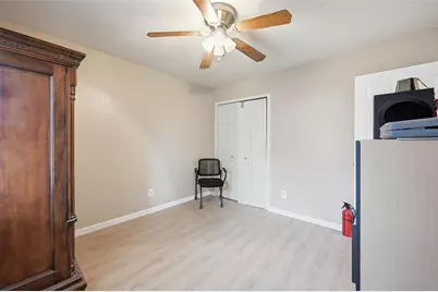 7728 Portman Avenue, Fort Worth, TX 76112 - Photo 19