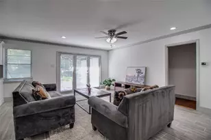 702 Ridgedale Dr, Garland, TX 75041 - Photo 3