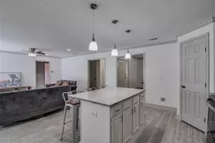 702 Ridgedale Dr, Garland, TX 75041 - Photo 9