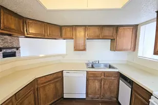 5032 Winder Ct, North Richland Hills, TX 76180 - Photo 7