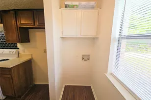 5032 Winder Ct, North Richland Hills, TX 76180 - Photo 9