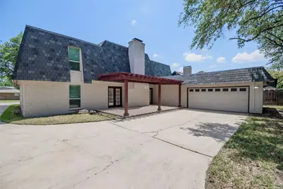 3313 Country Club Road, Pantego, TX 76013 - Photo 3