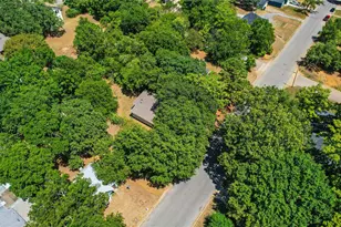 1011 W Hull St, Denison, TX 75020 - Photo 5