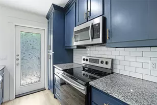 1011 W Hull St, Denison, TX 75020 - Photo 15