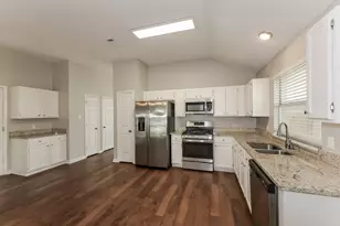 6339 Everglade Cir, Dallas, TX 75227 - Photo 7