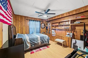 518 Red Bud Ln, Cockrell Hill, TX 75211 - Photo 37