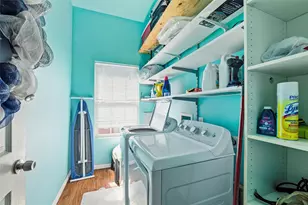 518 Red Bud Ln, Cockrell Hill, TX 75211 - Photo 31