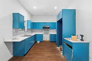 518 Red Bud Ln, Cockrell Hill, TX 75211 - Photo 25