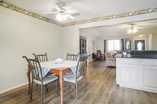 1116 Shadow Ridge Dr, Azle, TX 76020 - Photo 7