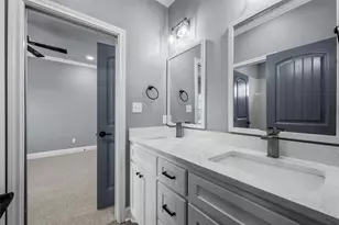 10281 Creekside Ln, Waco, TX 76712 - Photo 29