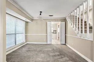 1718 St James Dr, Carrollton, TX 75007 - Photo 7