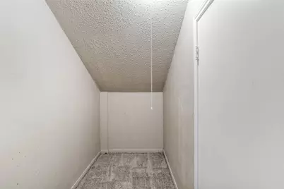 1718 Saint James Drive, Carrollton, TX 75007 - Photo 29