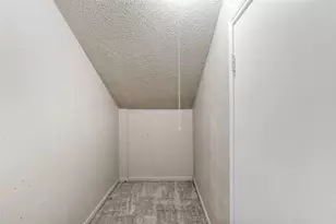 1718 St James Dr, Carrollton, TX 75007 - Photo 29