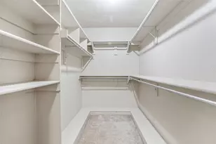 1718 St James Dr, Carrollton, TX 75007 - Photo 19