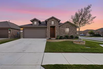 633 Captree Lane, Fort Worth, TX 76131 - Photo 19