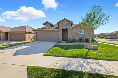 633 Captree Lane, Fort Worth, TX 76131 - Photo 1