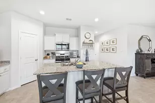 633 Captree Ln, Fort Worth, TX 76131 - Photo 9