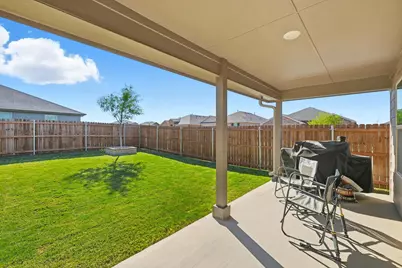 633 Captree Lane, Fort Worth, TX 76131 - Photo 19