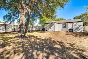 2815 Seevers Ave, Dallas, TX 75216 - Photo 25