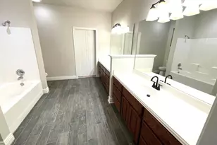 101 Oakwood Dr, Weatherford, TX 76086 - Photo 15