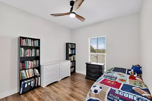 585 Blue Marlin Ct, Bluff Dale, TX 76433 - Photo 25