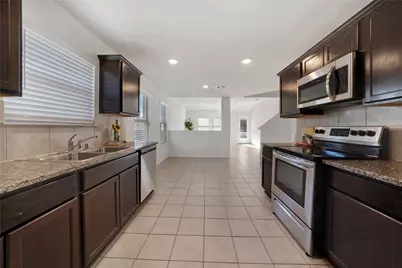 914 Decker Drive, Fate, TX 75189 - Photo 7