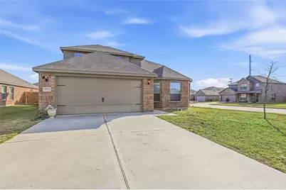 1000 Tumbleweed Trail, Crowley, TX 76036 - Photo 7