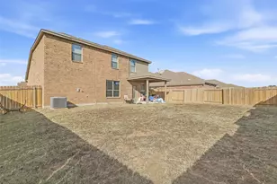 1000 Tumbleweed Trail, Crowley, TX 76036 - Photo 5